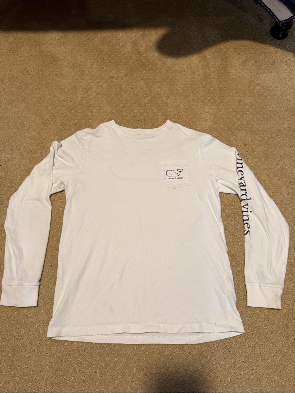 Vineyard Vines White Long-Sleeve Pocket Tee with Sleeve Logo